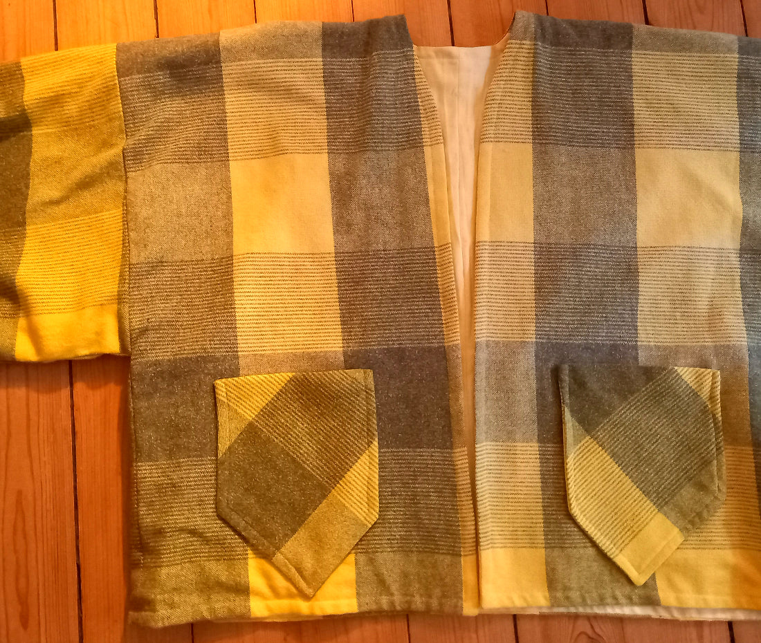 Solkatt cotton kimono from vintage Swedish tablecloth, front view
