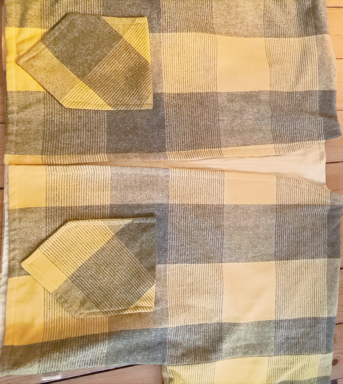 Solkatt kimono robe front view showing upcycled vintage textile pattern
